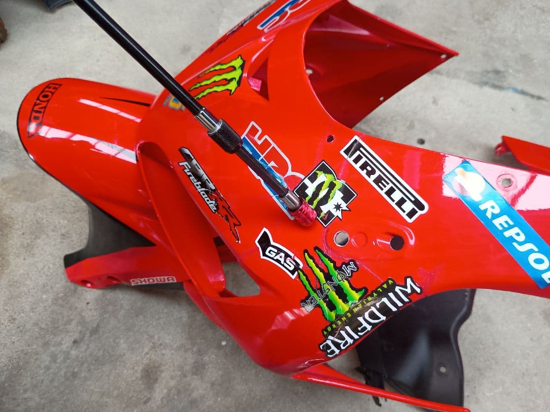 CBR600RR PC37後期　カウルセット 転倒傷あり　自家修復済