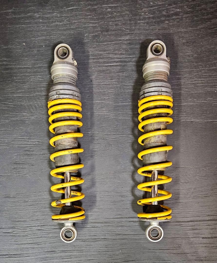 S*★様 GT 380 オーリンズ 340mm リアサス YA8030