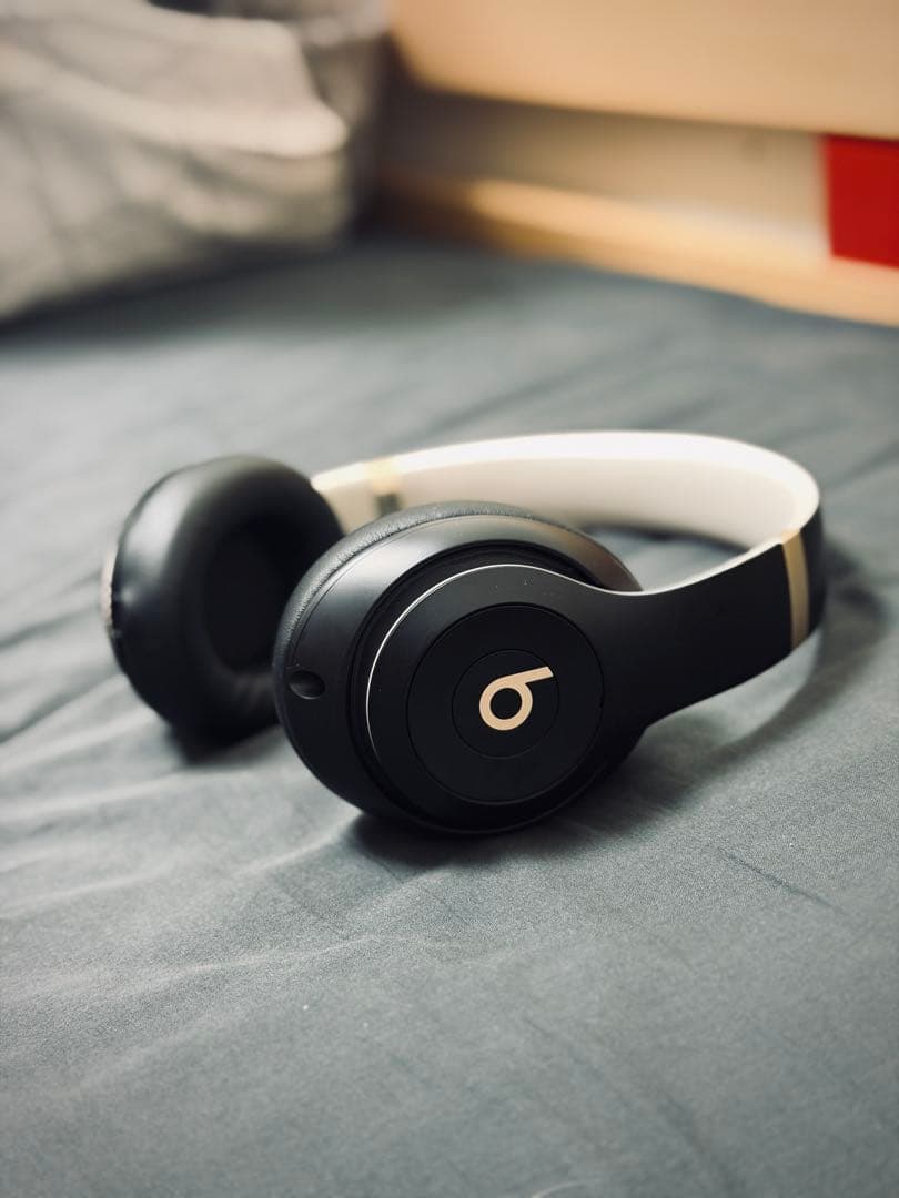 【超レア】Beats Studio Pro ブラック×ゴールド 米国限定色