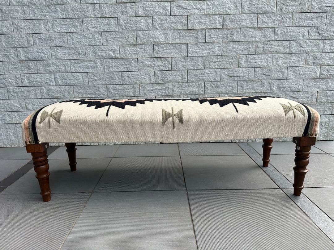 Ne WORKS キリム刺繍 木製脚ベンチスツール