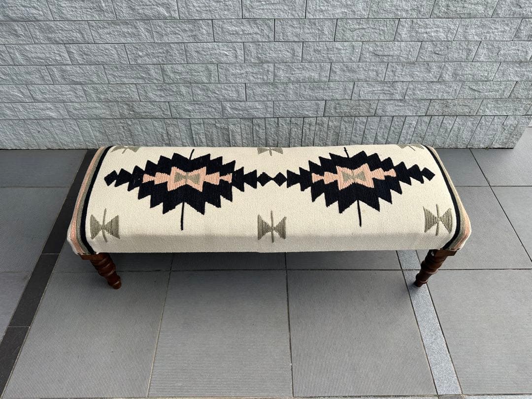 Ne WORKS キリム刺繍 木製脚ベンチスツール