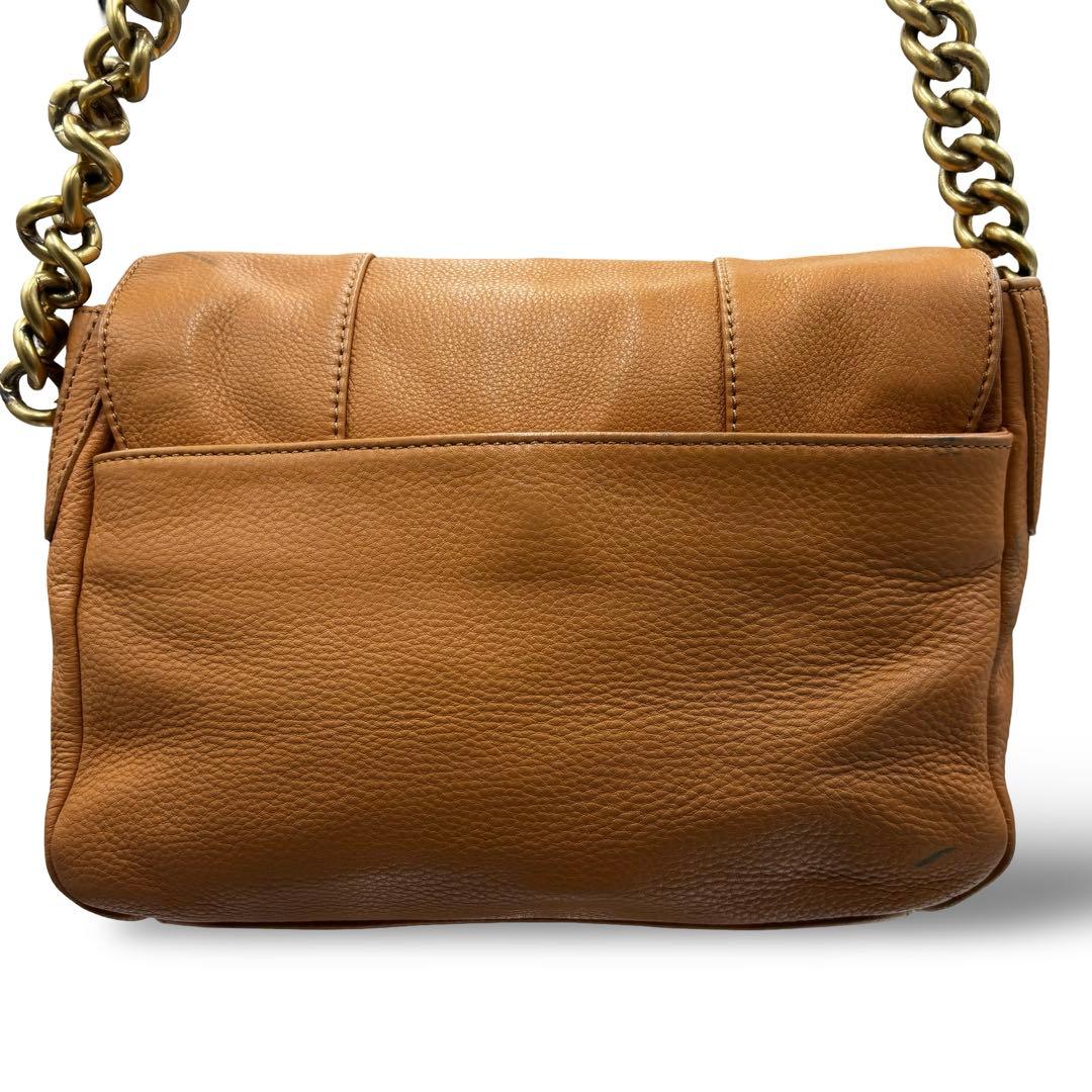 【良品】トリーバーチ　チェーンショルダーバッグ　レザー　ロゴ金具　肩掛け　大容量