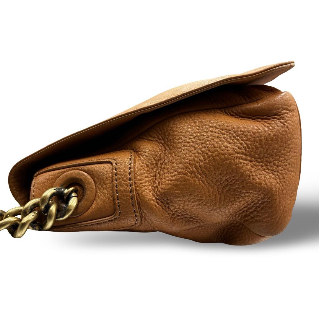 【良品】トリーバーチ　チェーンショルダーバッグ　レザー　ロゴ金具　肩掛け　大容量