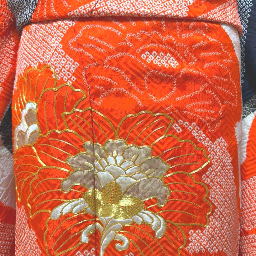 21 振袖フルセット 正絹 朱赤 黒 金彩 絞り 駒刺繍 レトロ アンティーク