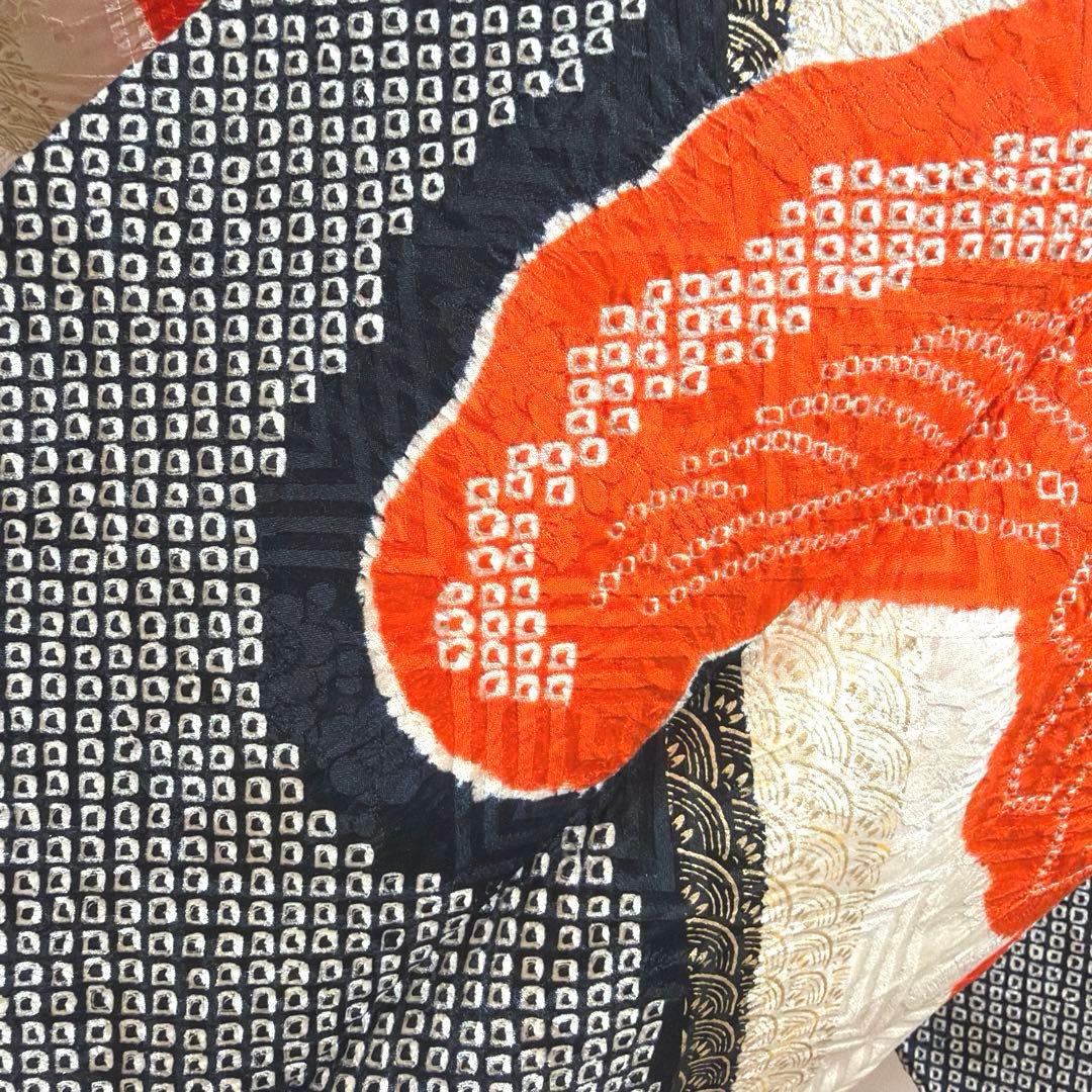 21 振袖フルセット 正絹 朱赤 黒 金彩 絞り 駒刺繍 レトロ アンティーク