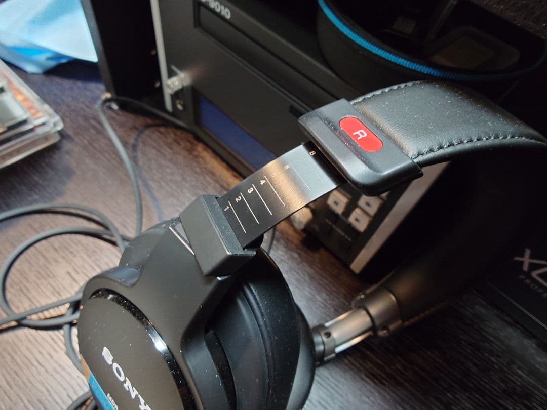 SONY MDR-M1 モニターヘッドホン