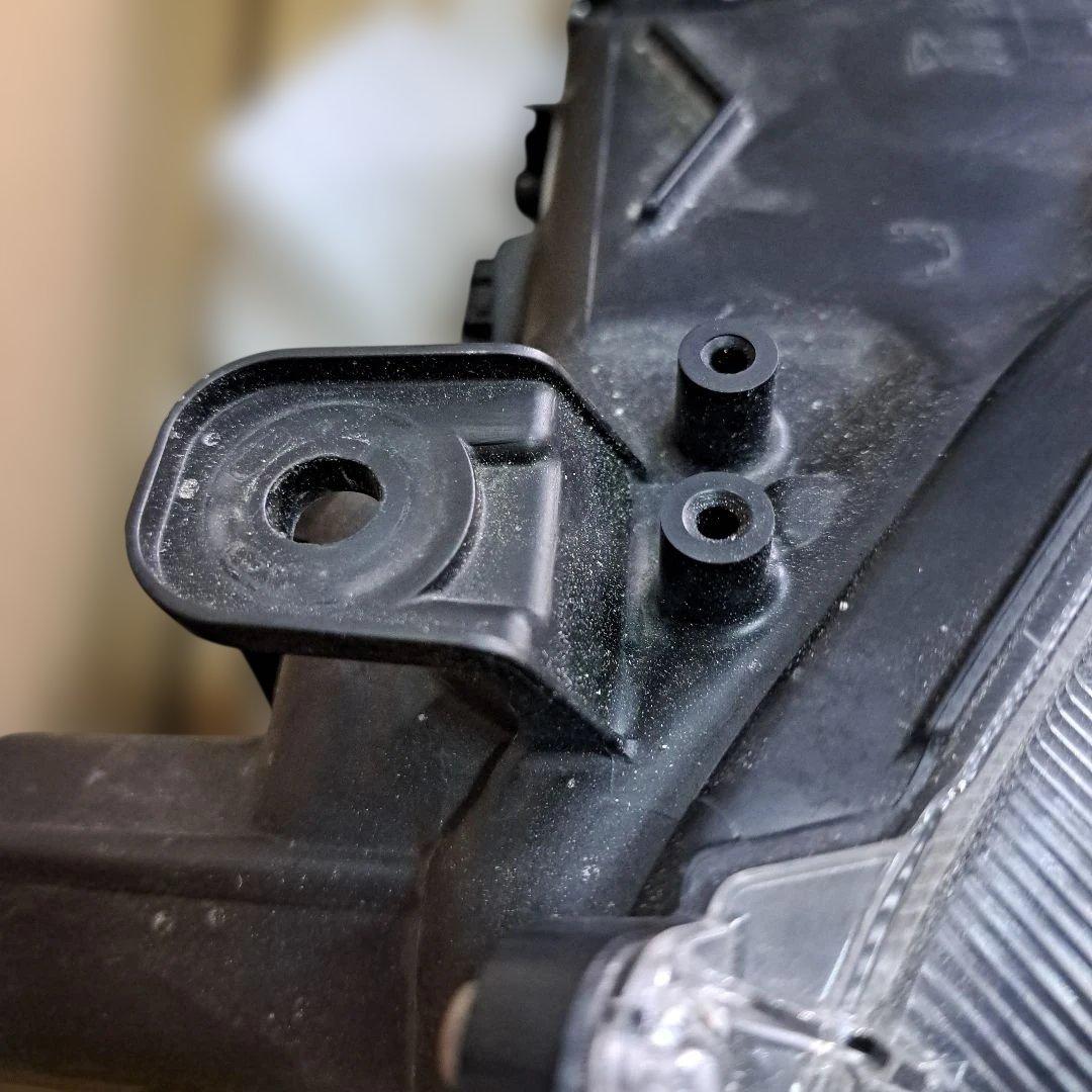 専用タフト右ヘッドライト