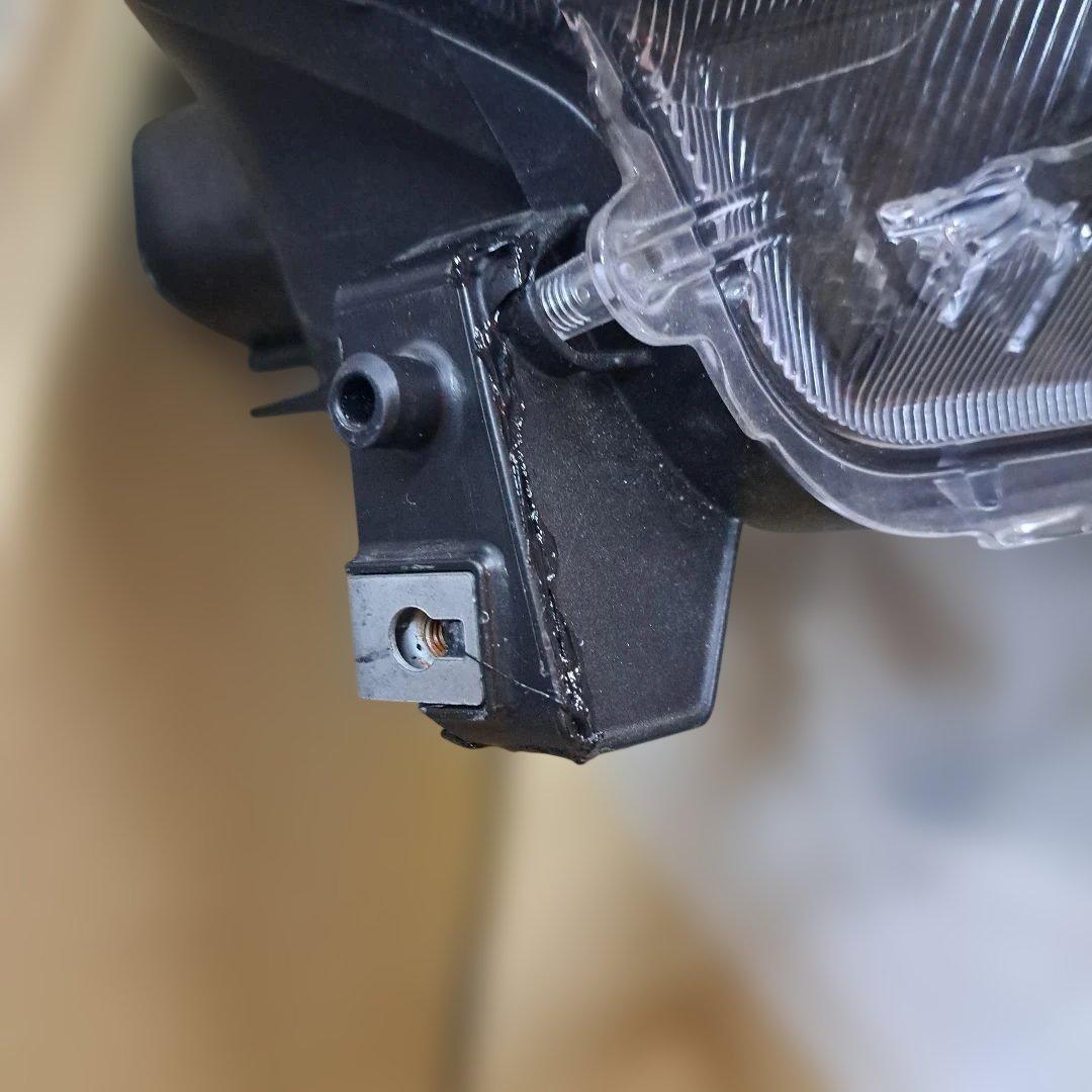 専用タフト右ヘッドライト