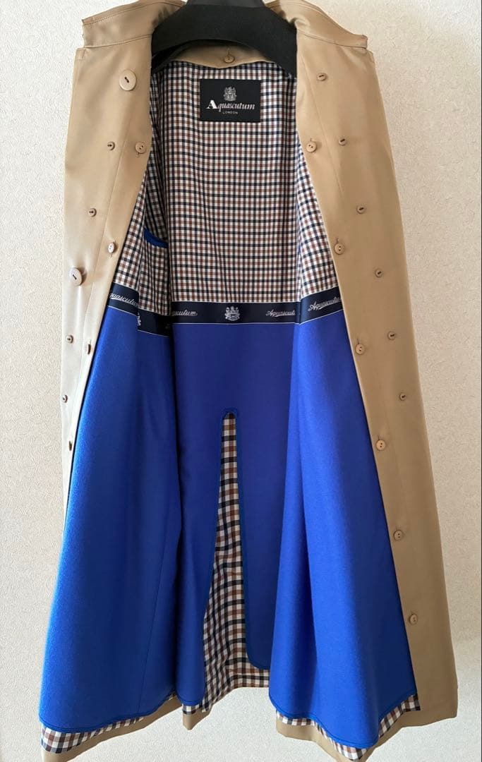 【未使用・サイズ12】アクアスキュータム トレンチコート WOMEN