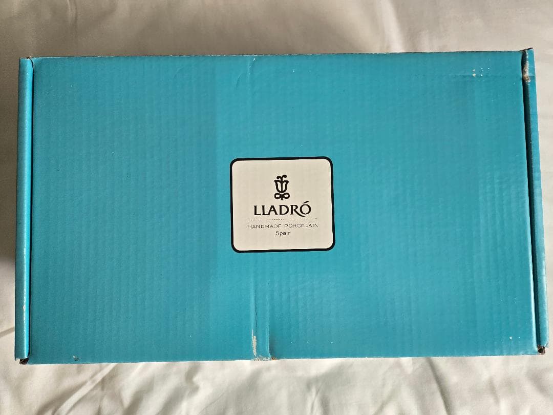 新品 LLADRO リヤドロ 私の宝もの 6777 リアドロ わたしの宝物