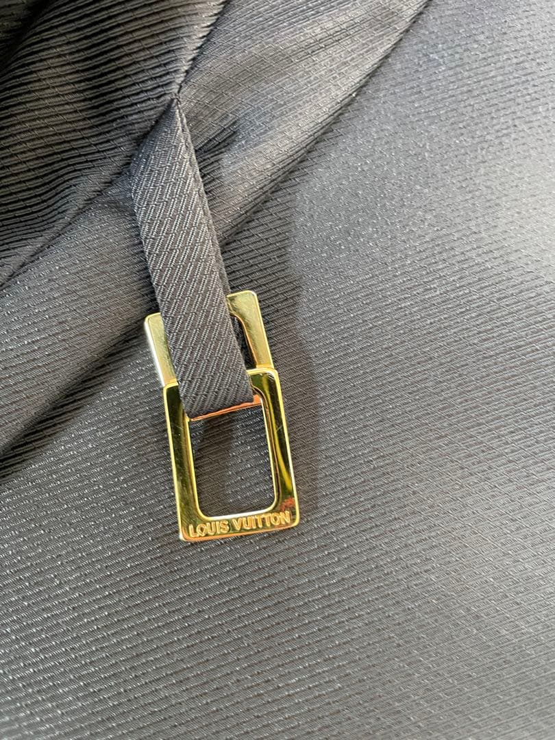 Louis Vuitton 2013年秋冬コレクション　ベルベットウールコート