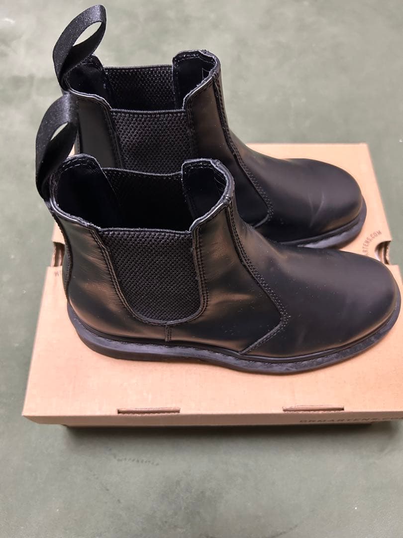Dr.Martens 2976 MONO チェルシー ブーツ UK7 US8