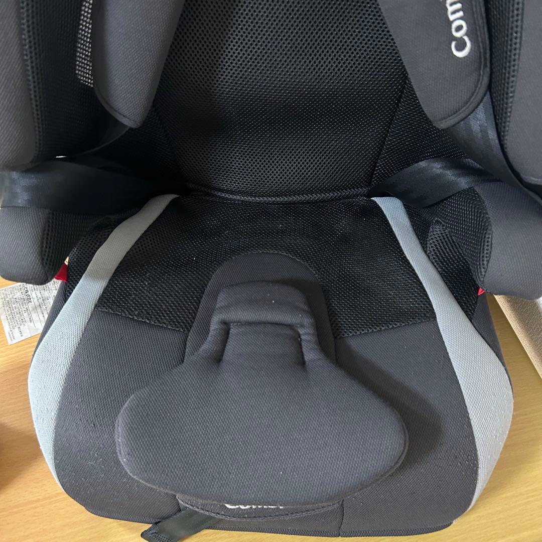 コンビ　ジョイトリップ エアスルーGH グレー ジュニアシート