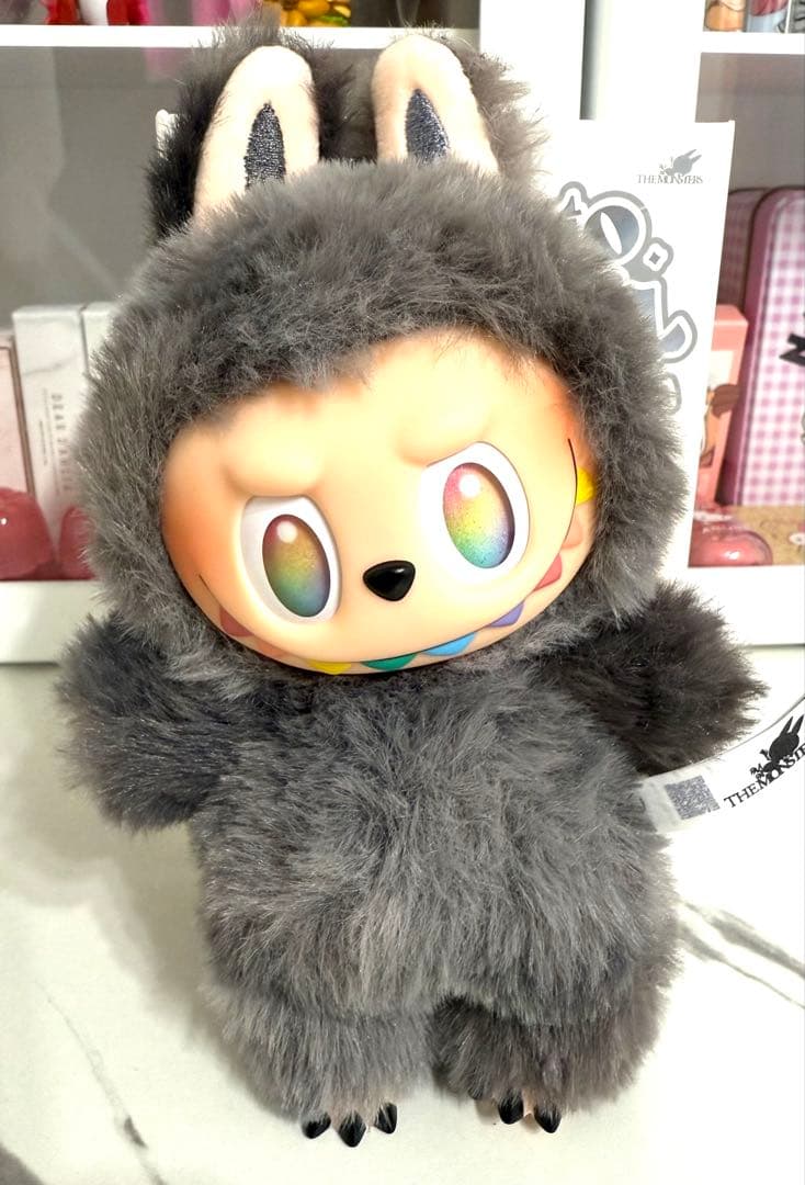 【ポップマートオンライン購入】LABUBU Energy シークレット　ラブブ