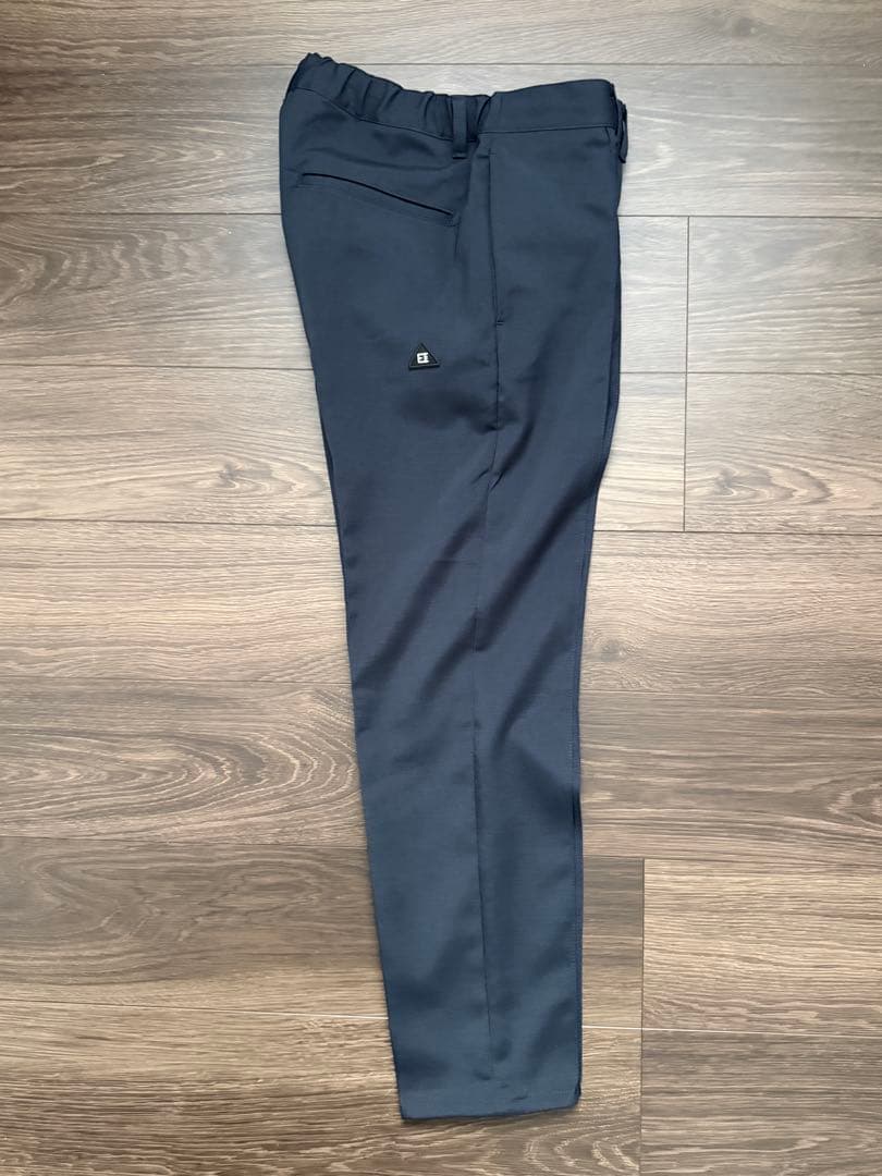 EUROKENVY 至高の極艶脚長ストレッチテーパードスラックス