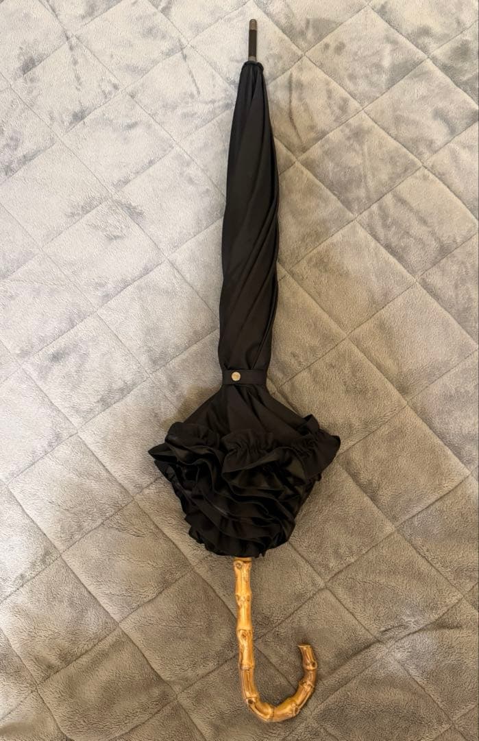 サンバリア100 長傘 フリル ブラック