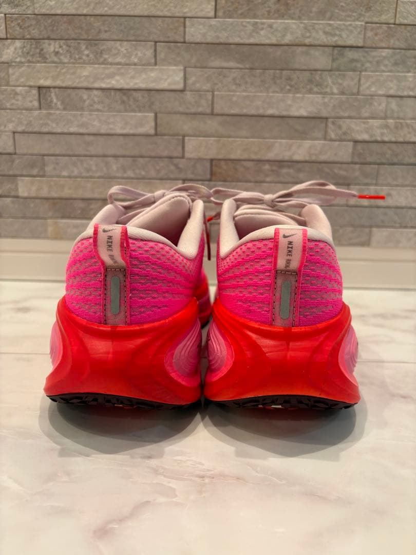 ナイキ26cm ボメロプラスピンク　NIKE VOMERO PLUS
