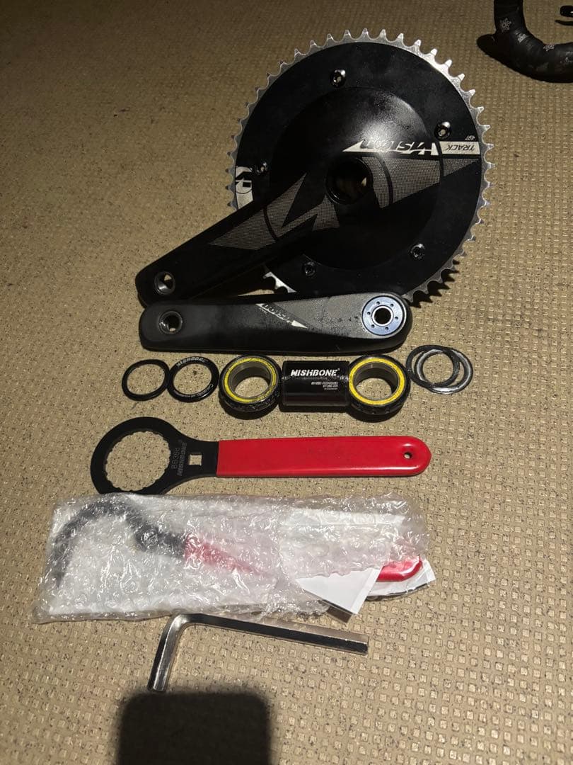 パーツ VISIONTRACK CRANK SET