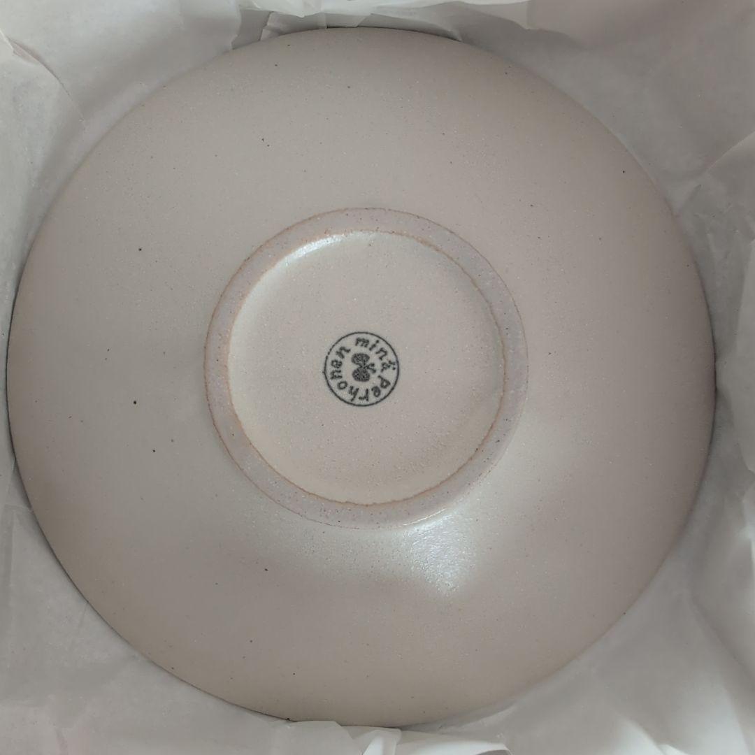 ミナペルホネン　タンバリン プレート 小 ピンク＆ホワイト