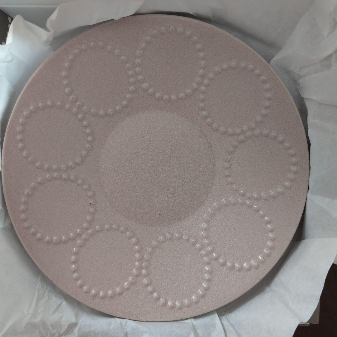 ミナペルホネン　タンバリン プレート 小 ピンク＆ホワイト