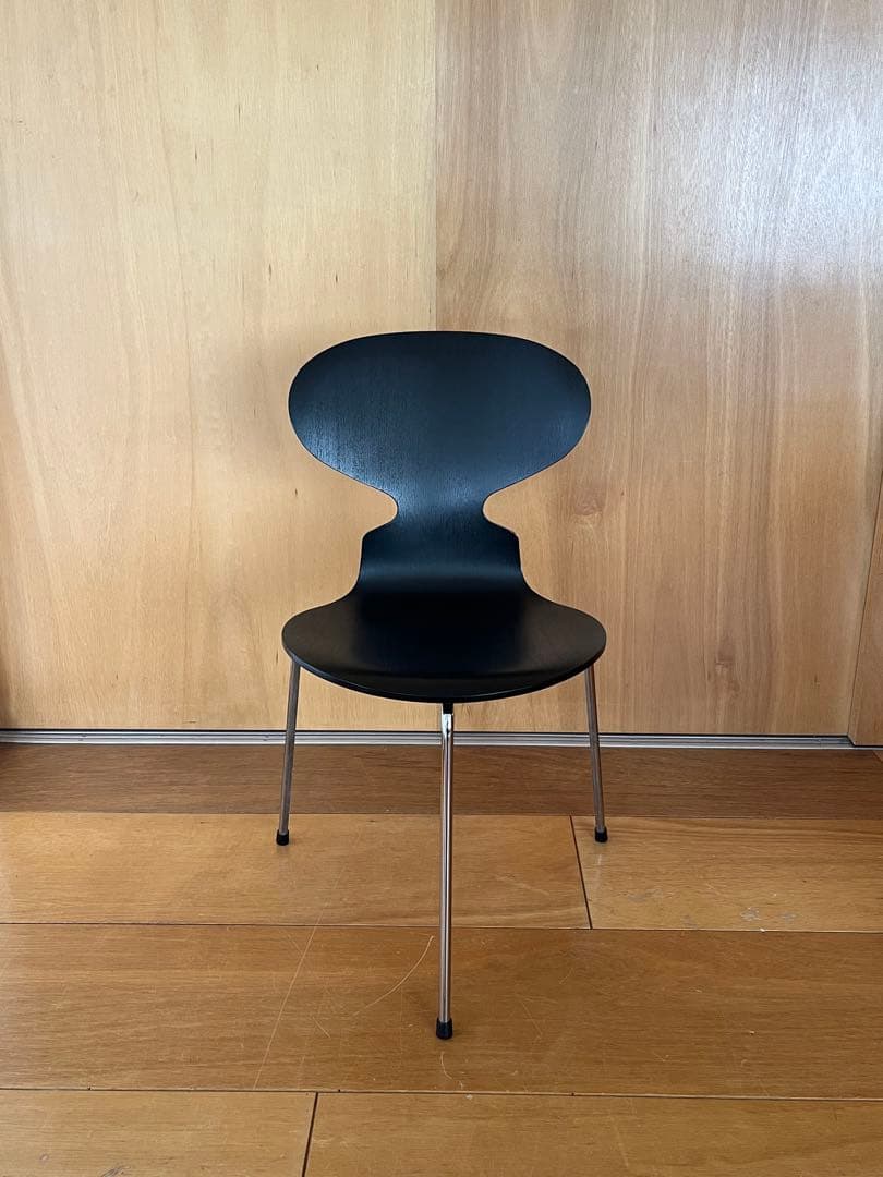 mi アルネ・ヤコブセン ヴィンテージ 3本脚 アントチェア