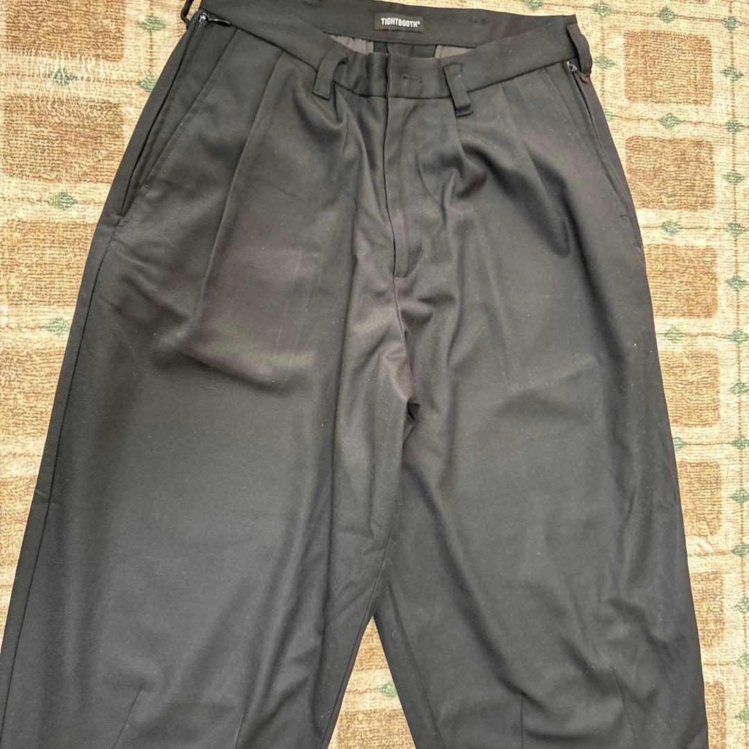 試着のみ2024年　TIGHTBOOTH スーツ　上下セット　セットアップ