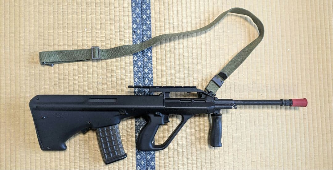 わ*く様 東京マルイ ステアーAUG