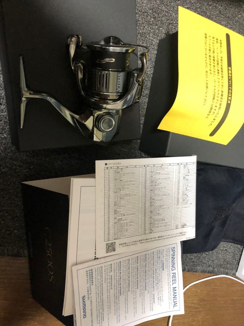 SHIMANO 22ステラC2500S スピニングリール