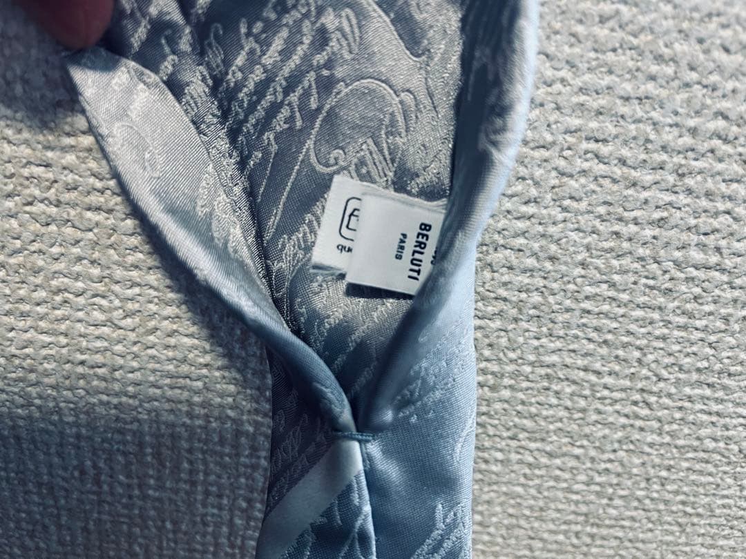 値下げ⭐︎美品ベルルッティ　ネクタイ