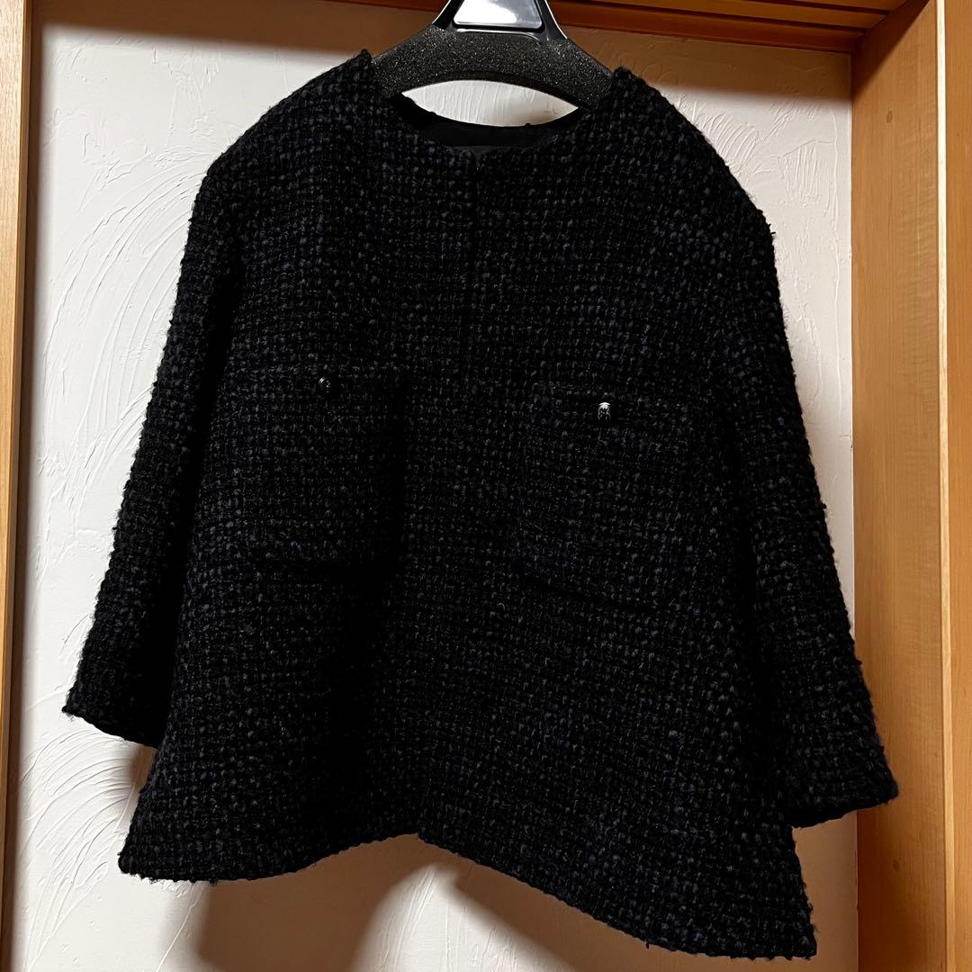 超美品ADORE 黒紺 ノーカラーツイードジャケット7-8部袖 大草直子コラボ
