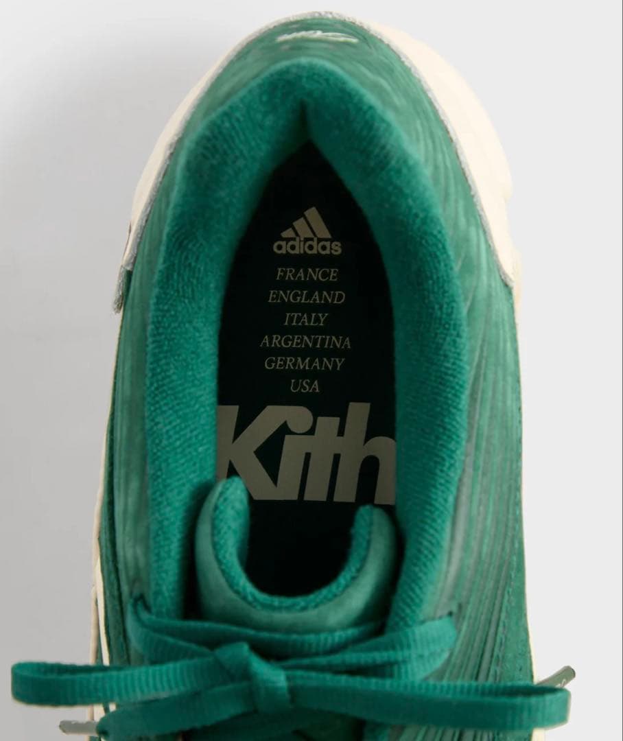シューズ Kith adidas Football Predator Megaride