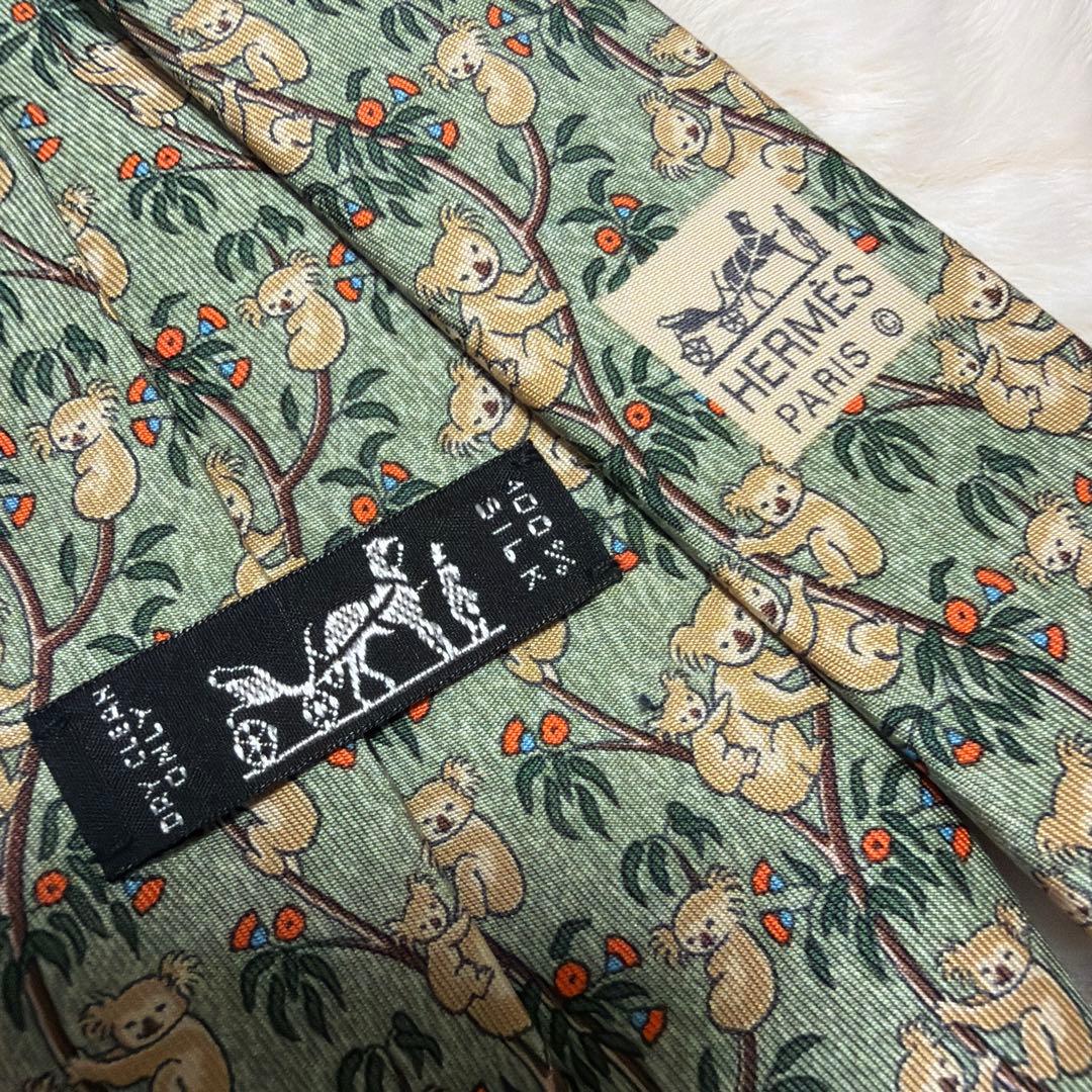 【美品】HERMES シルクネクタイ　コアラ柄 未使用品