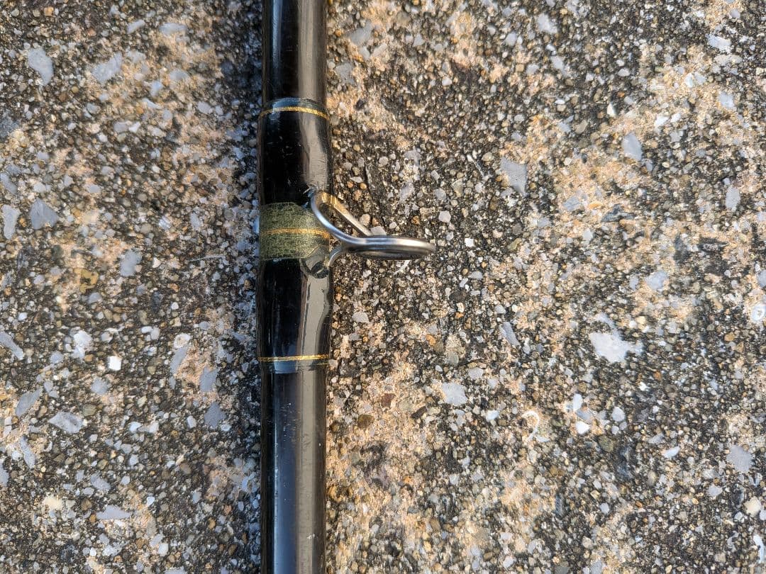 お*じ様 バレーヒル雷魚ロッド