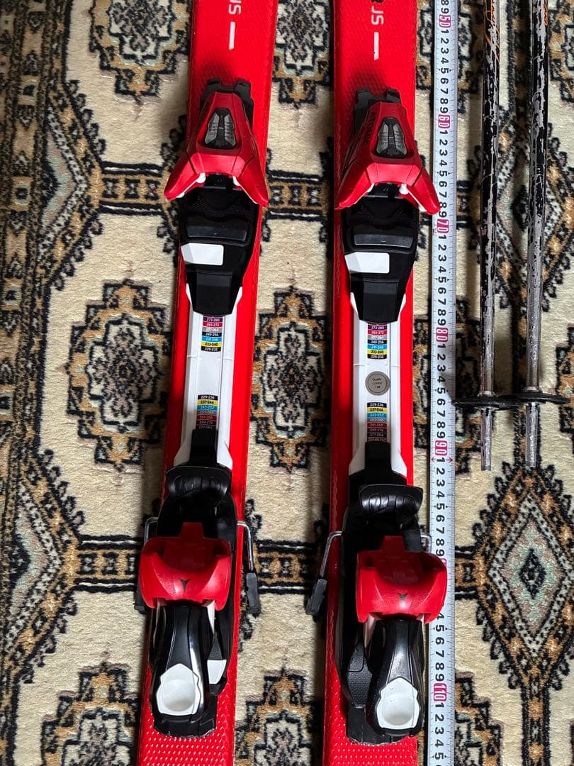 ATOMIC スキー板 赤/白 バインディング付き