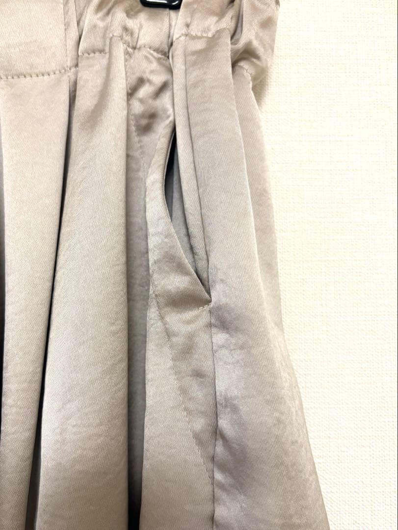 【新品未使用品】ミズイロインド サテンワイドカーゴパンツ