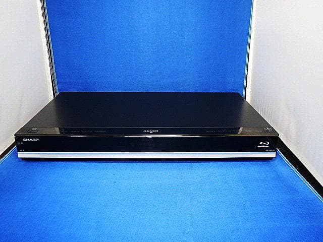 SHARP ブルーレイ レコーダーBD-W570　2015年