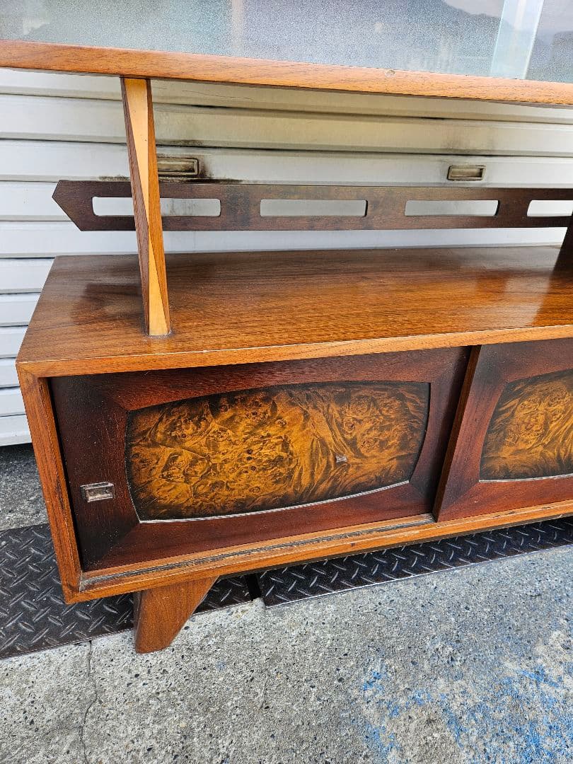 日本のヴィンテージ ガラスと木の飾り棚 ミッドセンチュリーモダン オープンラック