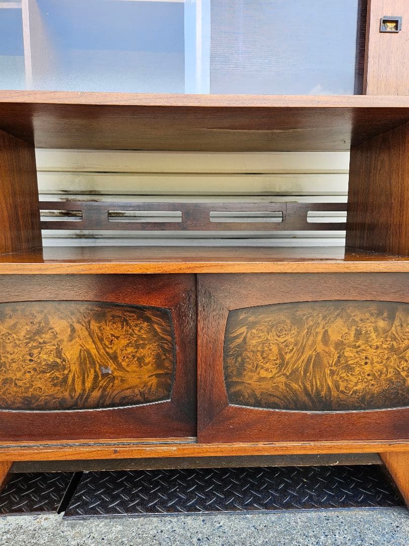 日本のヴィンテージ ガラスと木の飾り棚 ミッドセンチュリーモダン オープンラック