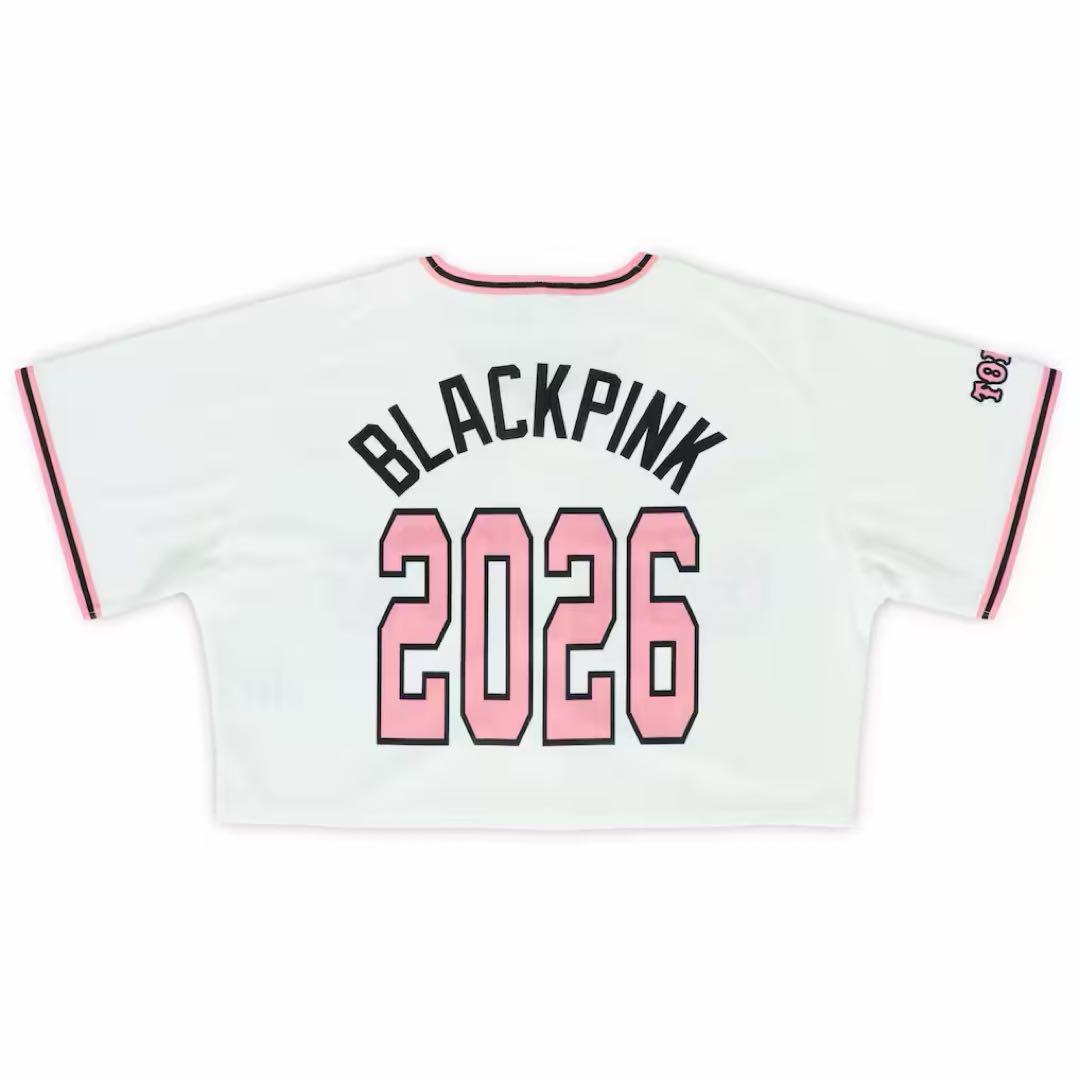 【新品未開封】読売ジャイアンツ×BLACKPINK ユニフォーム クロップド　M