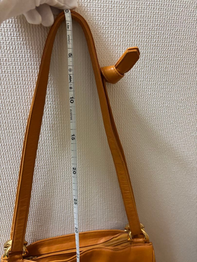 ロエベ、ナッパレザーショルダーバッグ