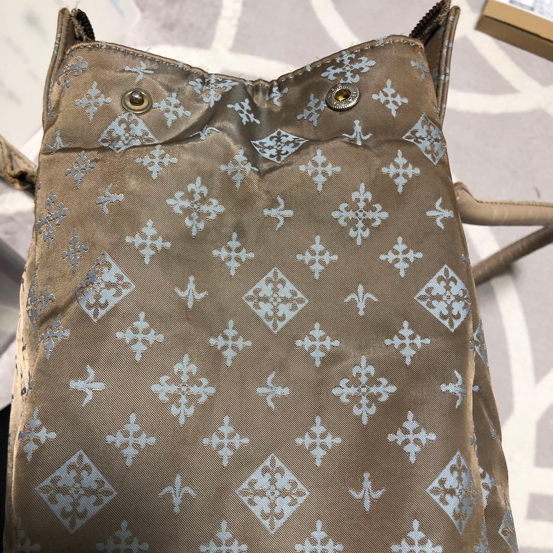 russet モノグラムビジネスバッグ ベージュ