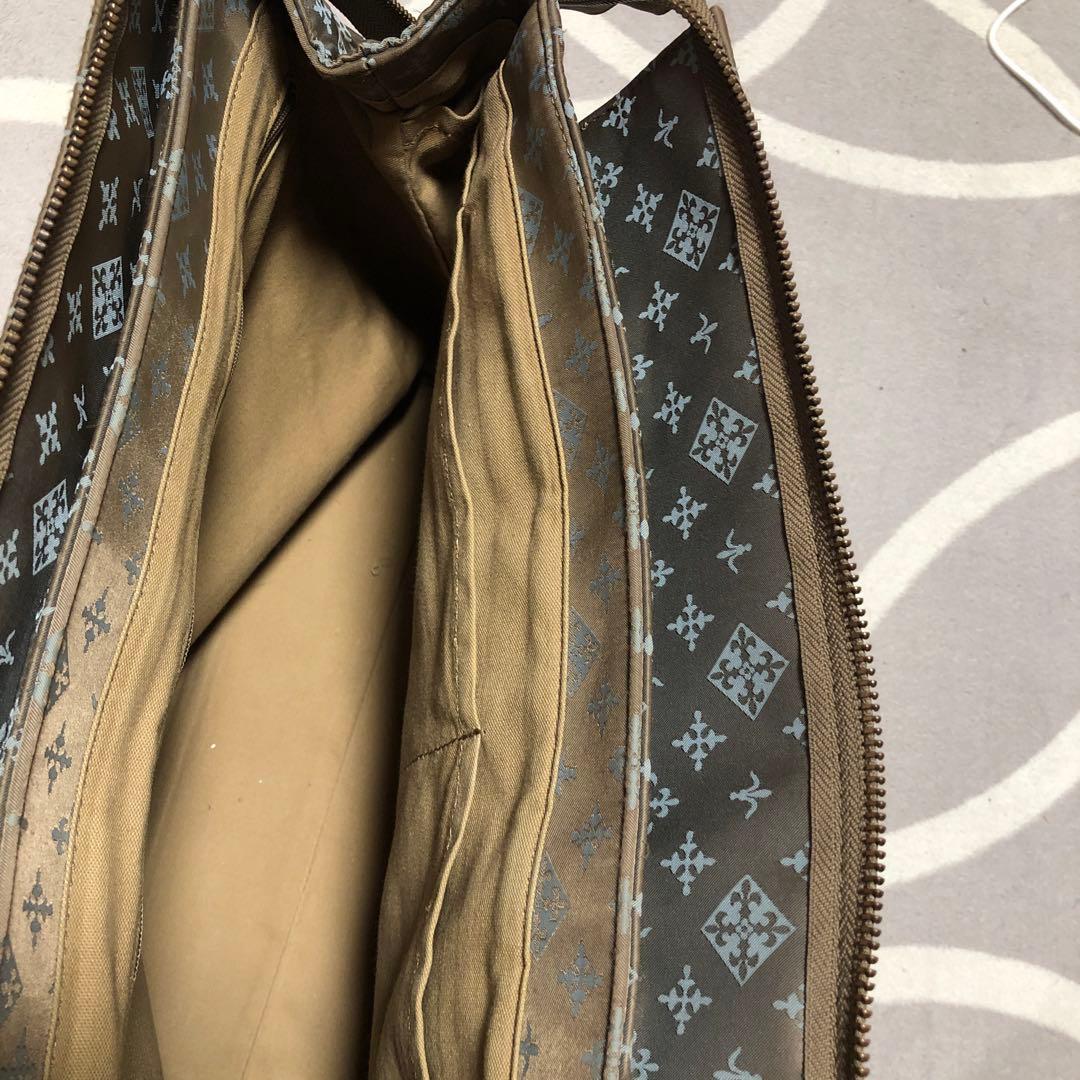 russet モノグラムビジネスバッグ ベージュ