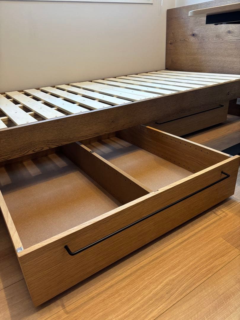 【極美品】ADDAY unico シングルフレーム＋収納引出し付き