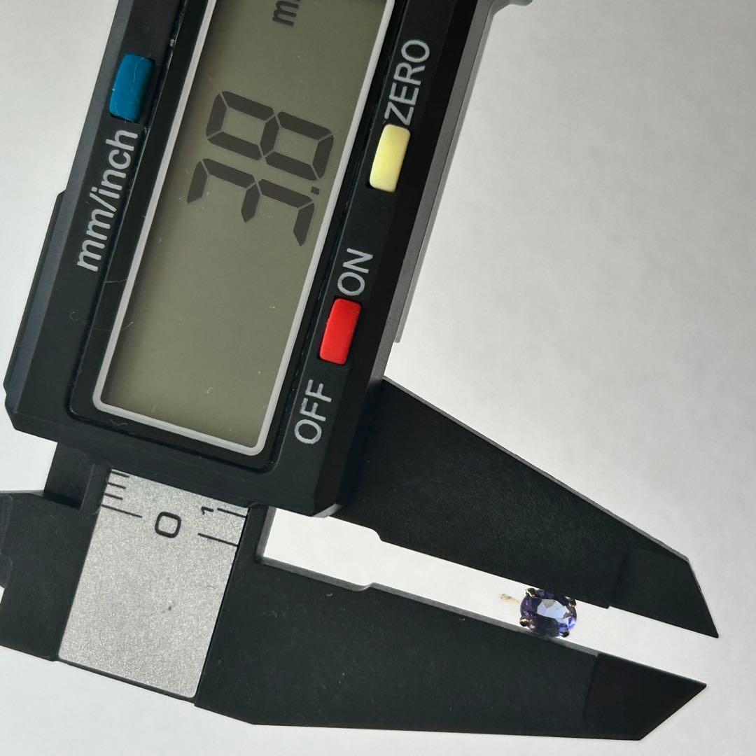 新品　タンザナイト　k18YG オーバル　スタッドピアス　18金