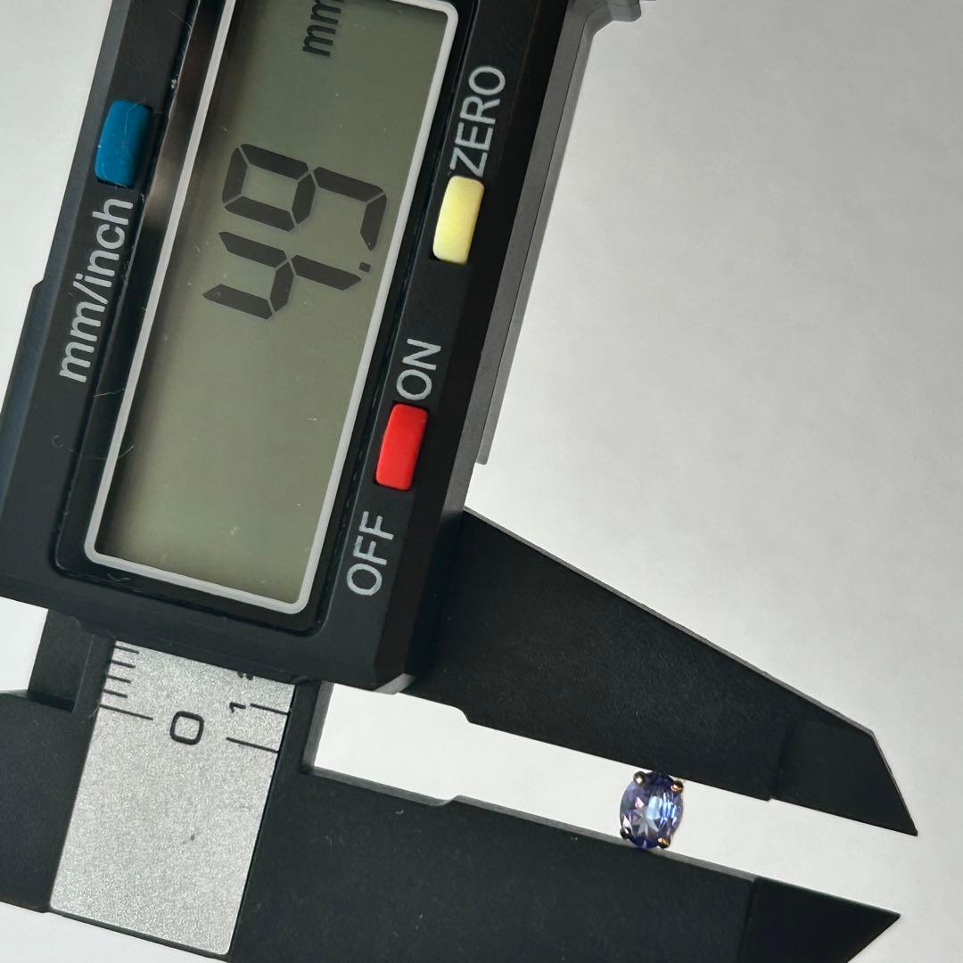 新品　タンザナイト　k18YG オーバル　スタッドピアス　18金