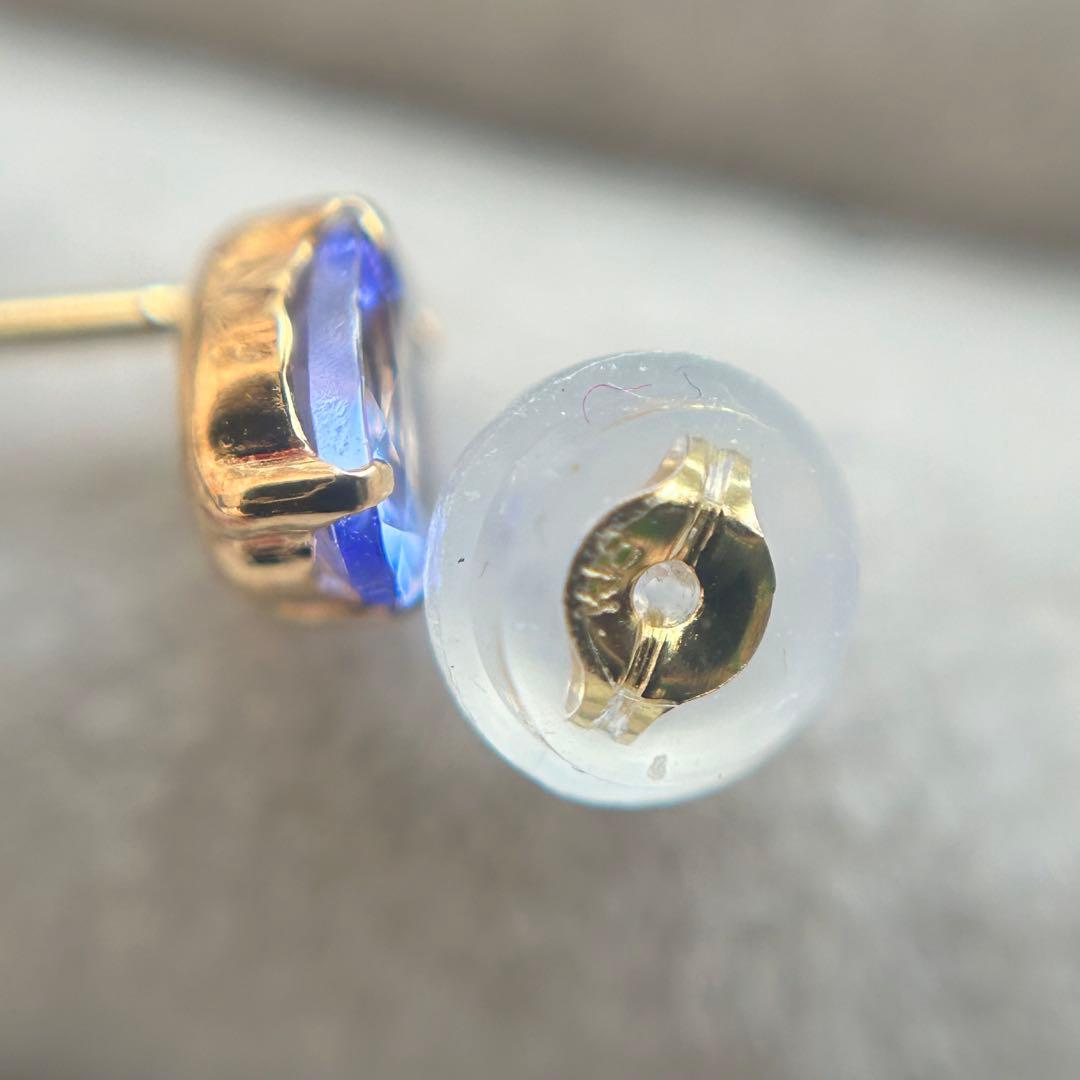 新品　タンザナイト　k18YG オーバル　スタッドピアス　18金