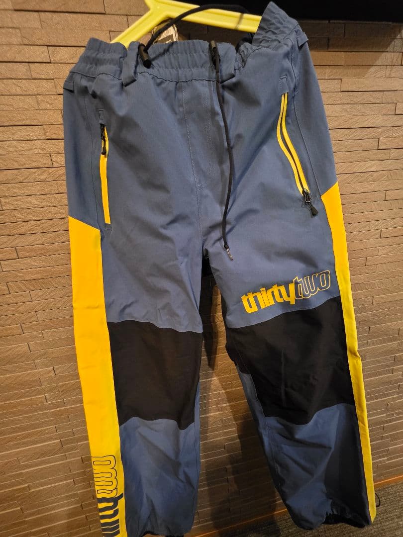 thirtytwo ウェア上下 M(オーバーサイズなのでL.XLに近いサイズ感)