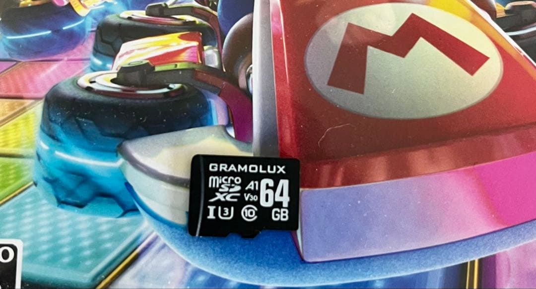 【美品・お買い得品】Nintendo Switch +マリオカート8デラックス