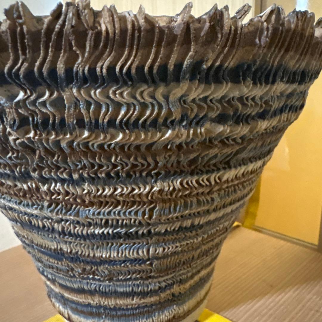 新品未使用　花器　裂開文　結晶天目　藤井茂男　優美　生け花フラワーアレンジ　共箱