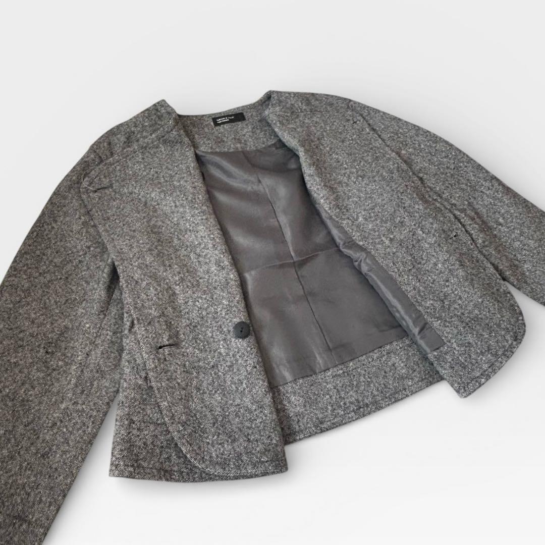 カール⭐︎やわらかツイードに、一目惚れ ノーカラージャケット